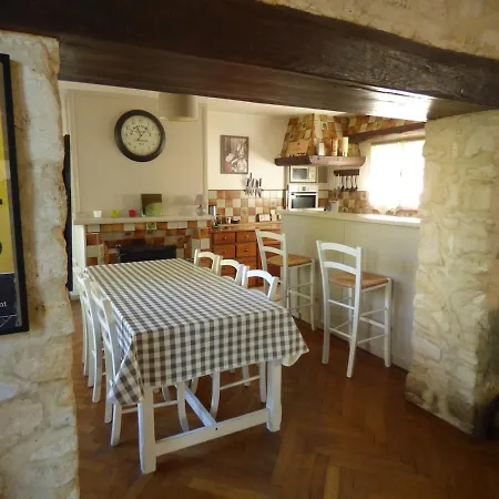 House With Character Near Compiegne Holiday home Rethondes